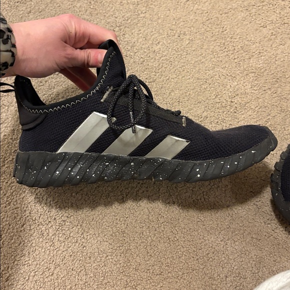 Boys Adidas sneakers - Picture 10 of 10